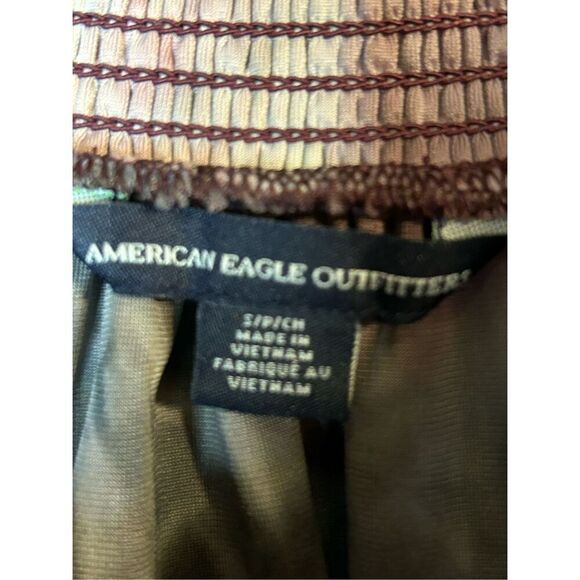 American Eagle Outfitters Womens Size Small Off Shoulder Crush Velvet Top (8112) - Picture 3 of 5